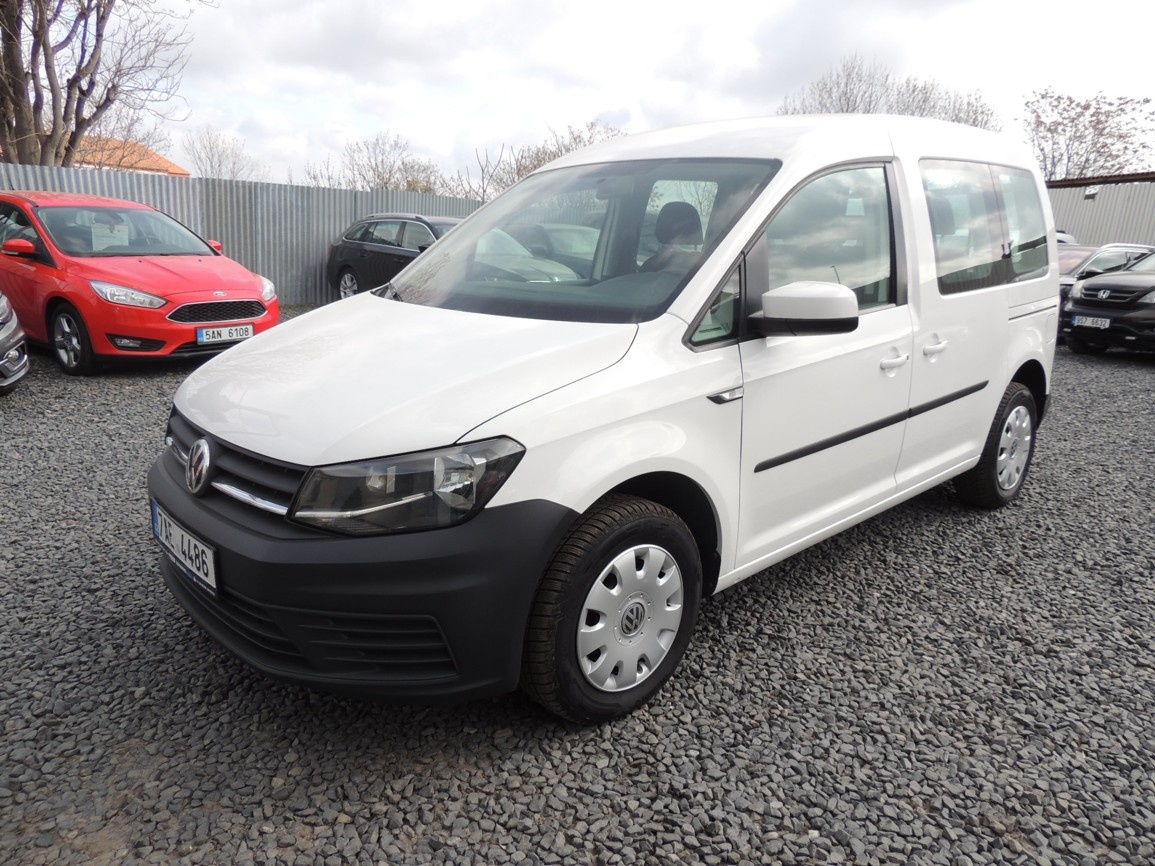 VW Caddy 2.0TDi,75kw,5míst,2018,ČR,2maj.2xšoupačky,-21%DPH