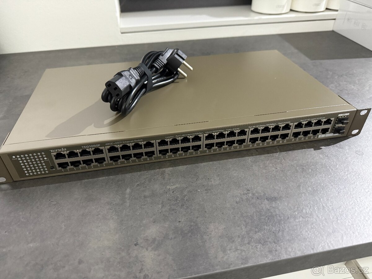 Switch Tenda TEG1050F Gigabit, 48x RJ-45, 2x SFP