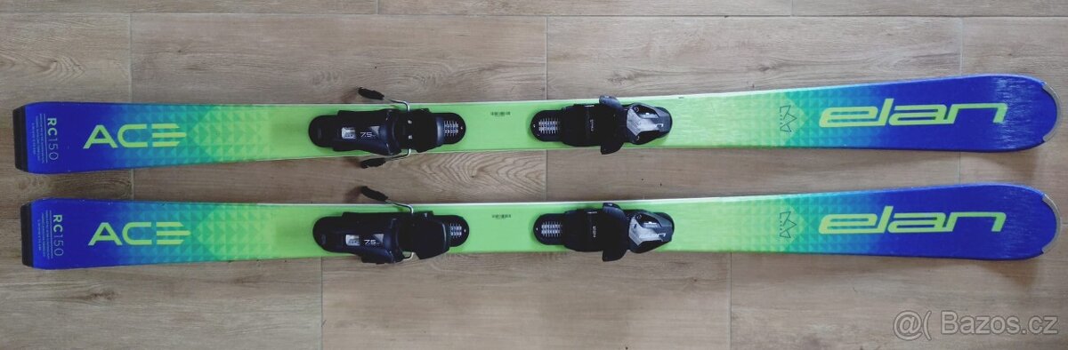 Juniorské sjezdové lyže Elan Ace RC 150cm