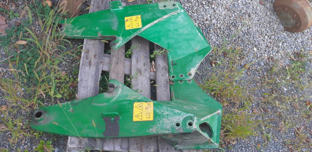 konzole John Deere