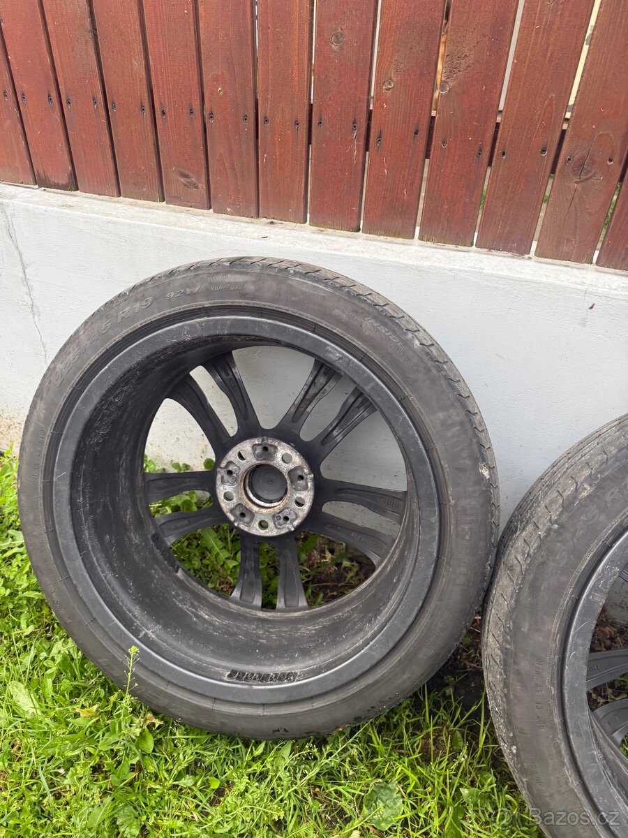 Letní kol 8JX19 112 BMW M-PAKET ORIGINÁL