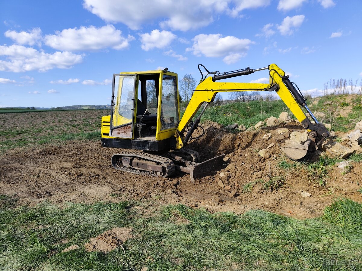 Avia A31+ Bagr DH 0411 2.8T