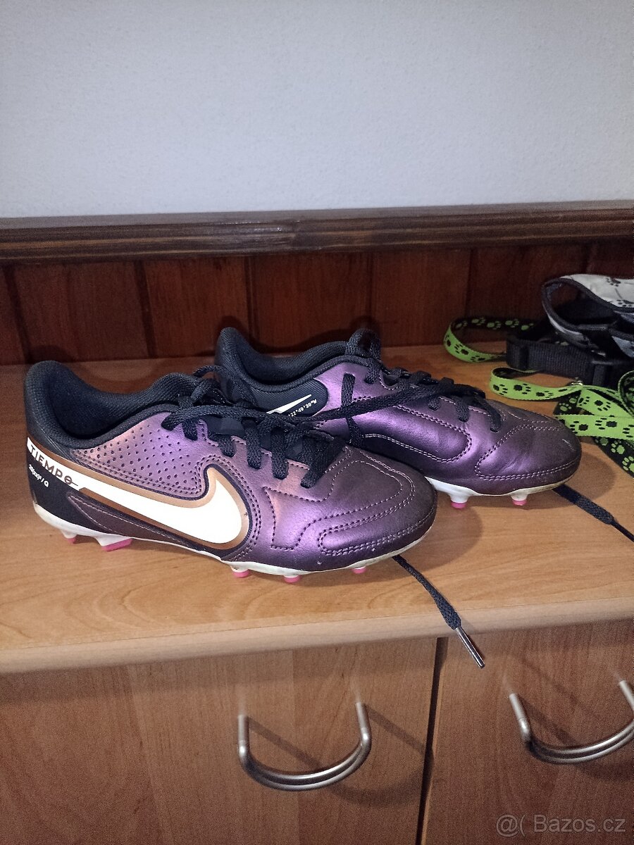 Dětské kopačky Nike vel 33