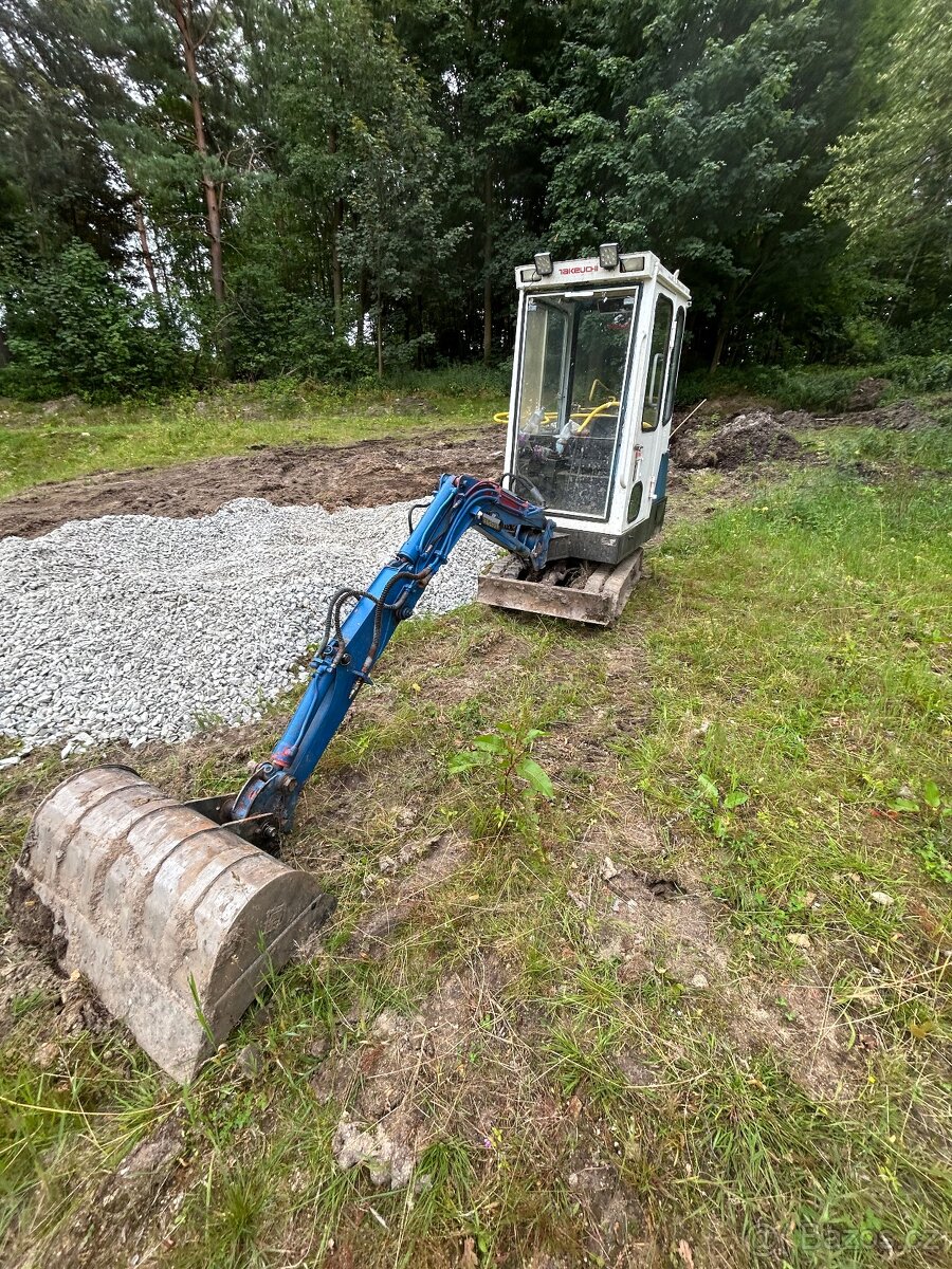 Minibagr Takeuchi