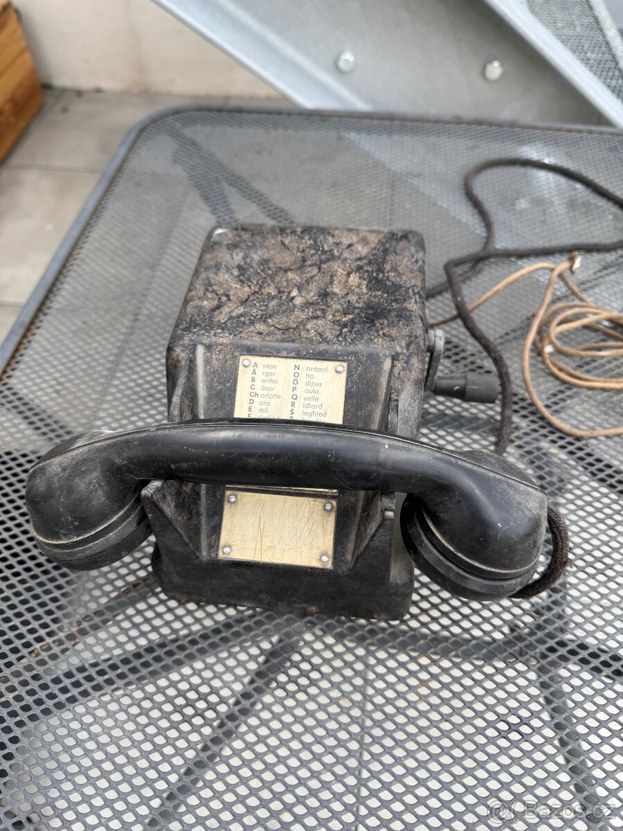 Německý telefon z 2. Světové války T38 Mix & Genest