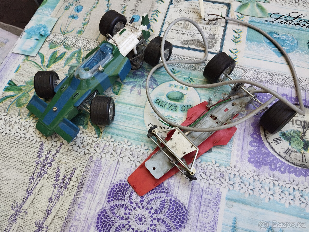 Staré hračky, Formule Lotus Ites,autíčko na bowden, ne KDN