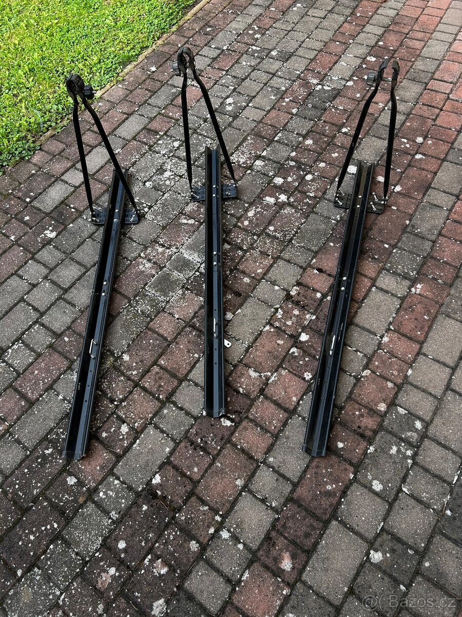 Střešní nosiče na kolo