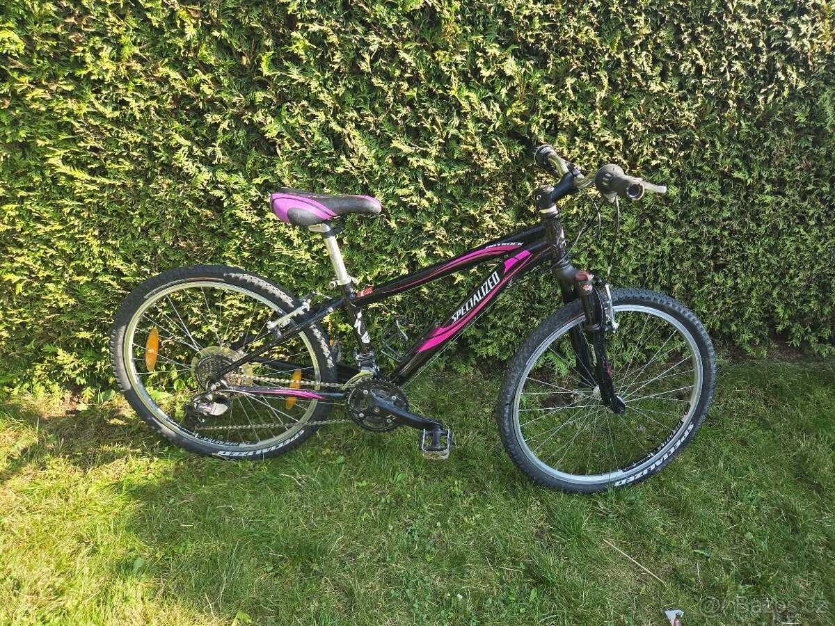 Dětské horské kolo Specialized HOTROCK velikost 24