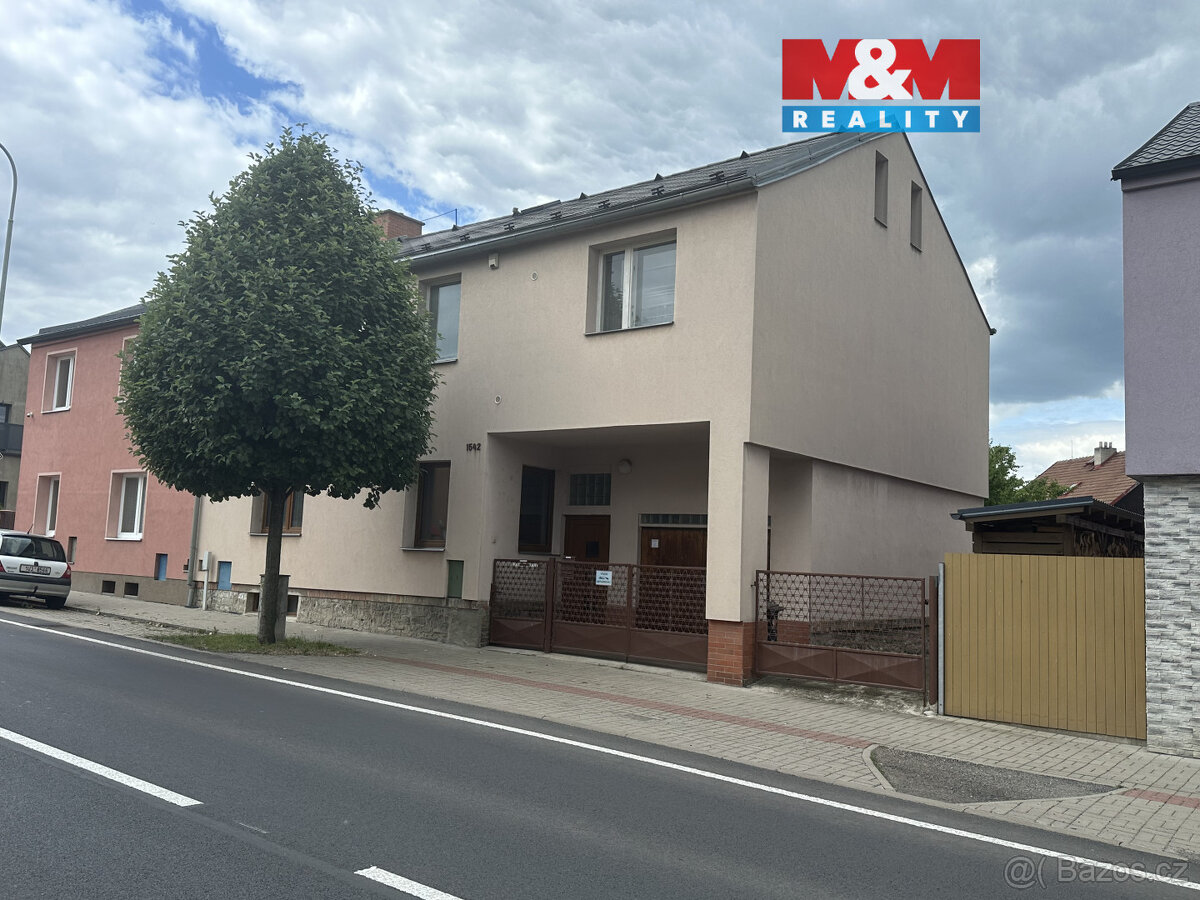 Prodej rodinného domu, 200 m², Louny, ul. Riegrova