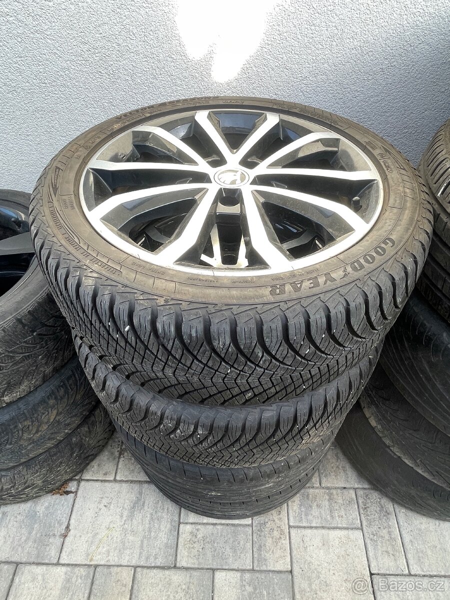 Originál alu kola Škoda Octavia 3 Hawk - Zimní