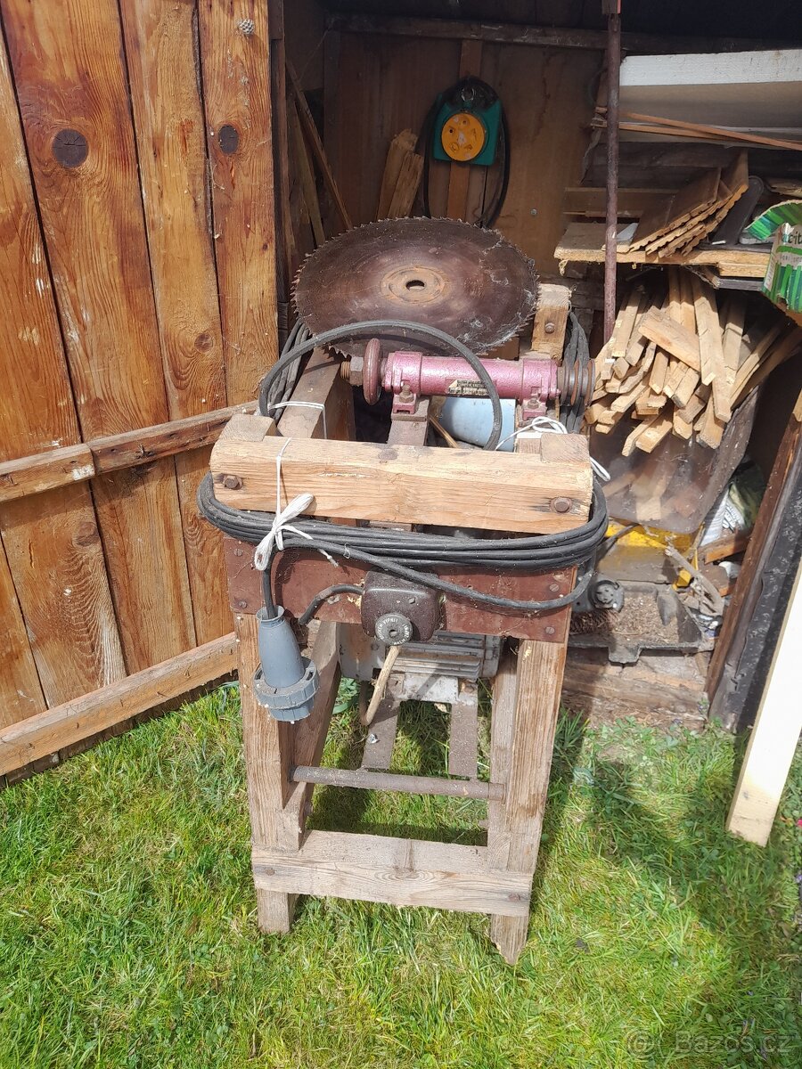 Kotoučová pila - cirkulárka