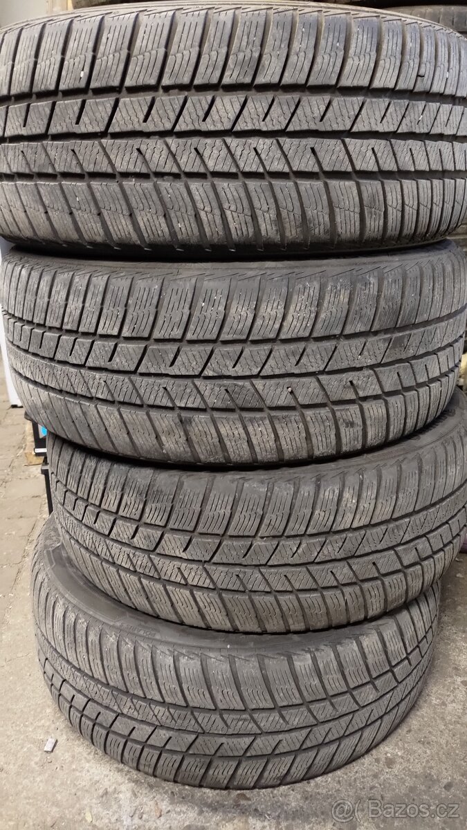 215/50/17 - BARUM Polaris 5 - zimní pneu