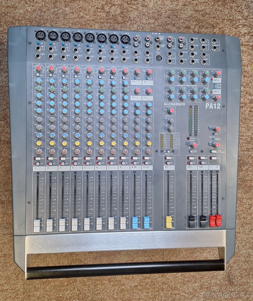 Mixpult Allen-Heath PA12