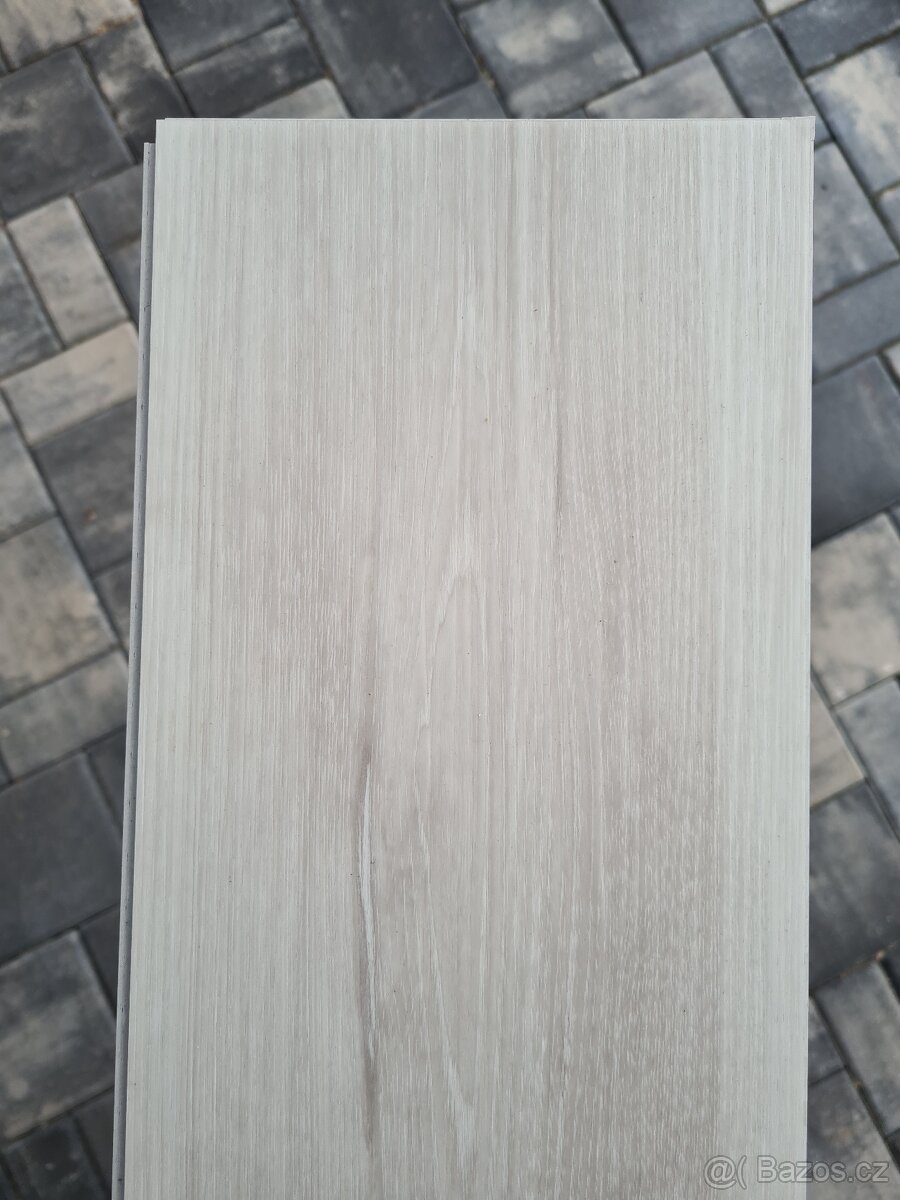 Demont. vinylová podlaha Experto Click SPC 50 Dub Rimini