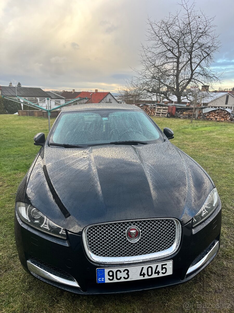 Jaguar xf
