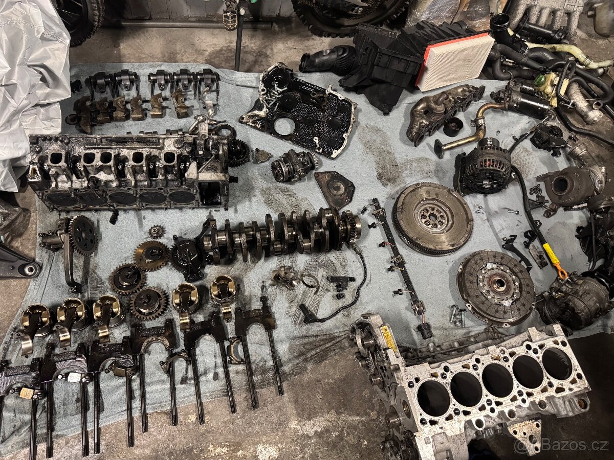 Motorové díly 2.5 TDi 128kw AXE