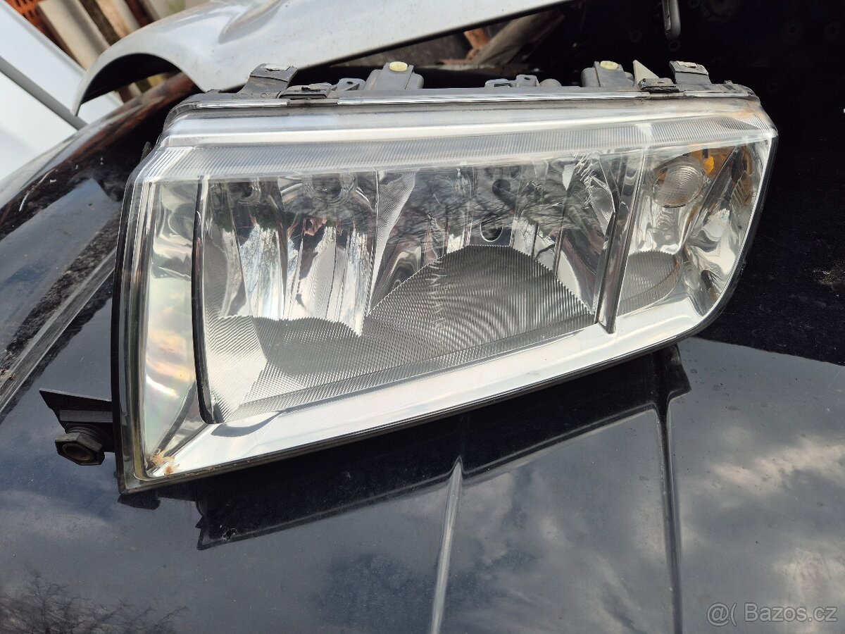 Levé přední světlo Škoda Fabia 1, originál