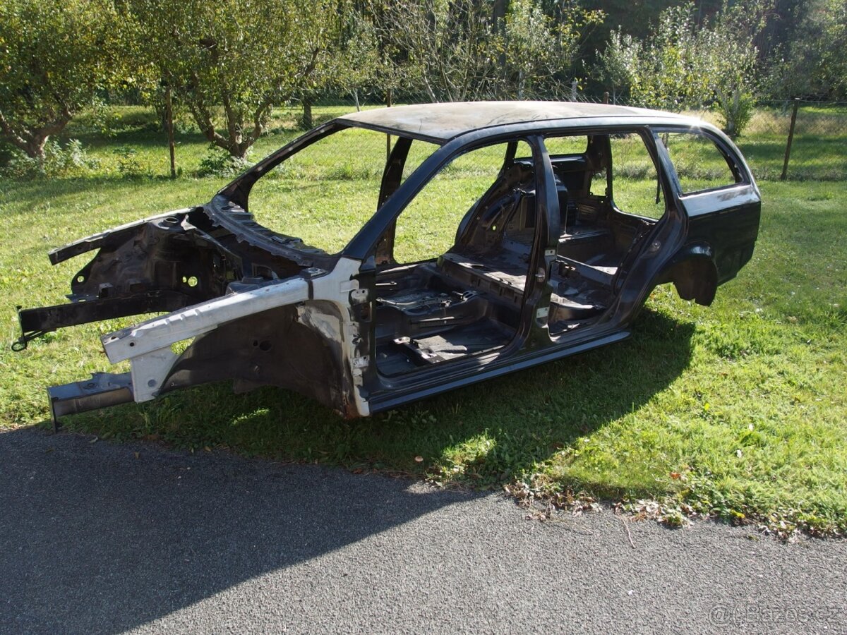 Skelet karoserie Škoda Octavia I combi