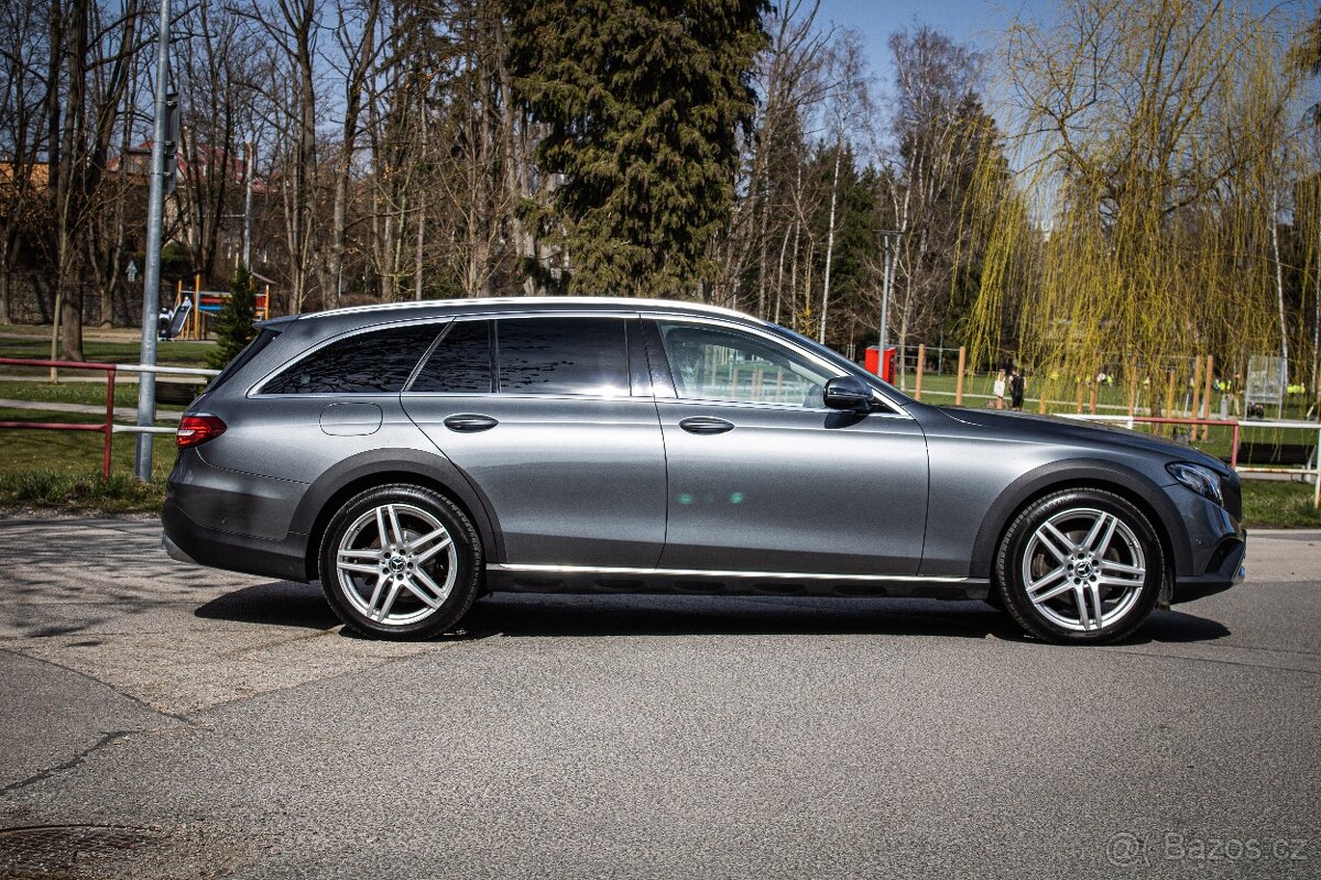 All-Terrain E 220d 4matic Airmatic 9G-Tronic, Multibeam, HUD