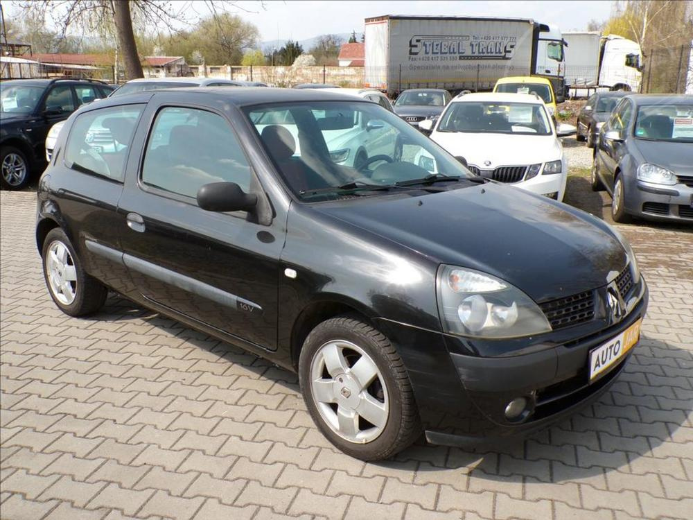 Renault Clio 1,2 i,16V-HNED ODJÍŽDÍTE