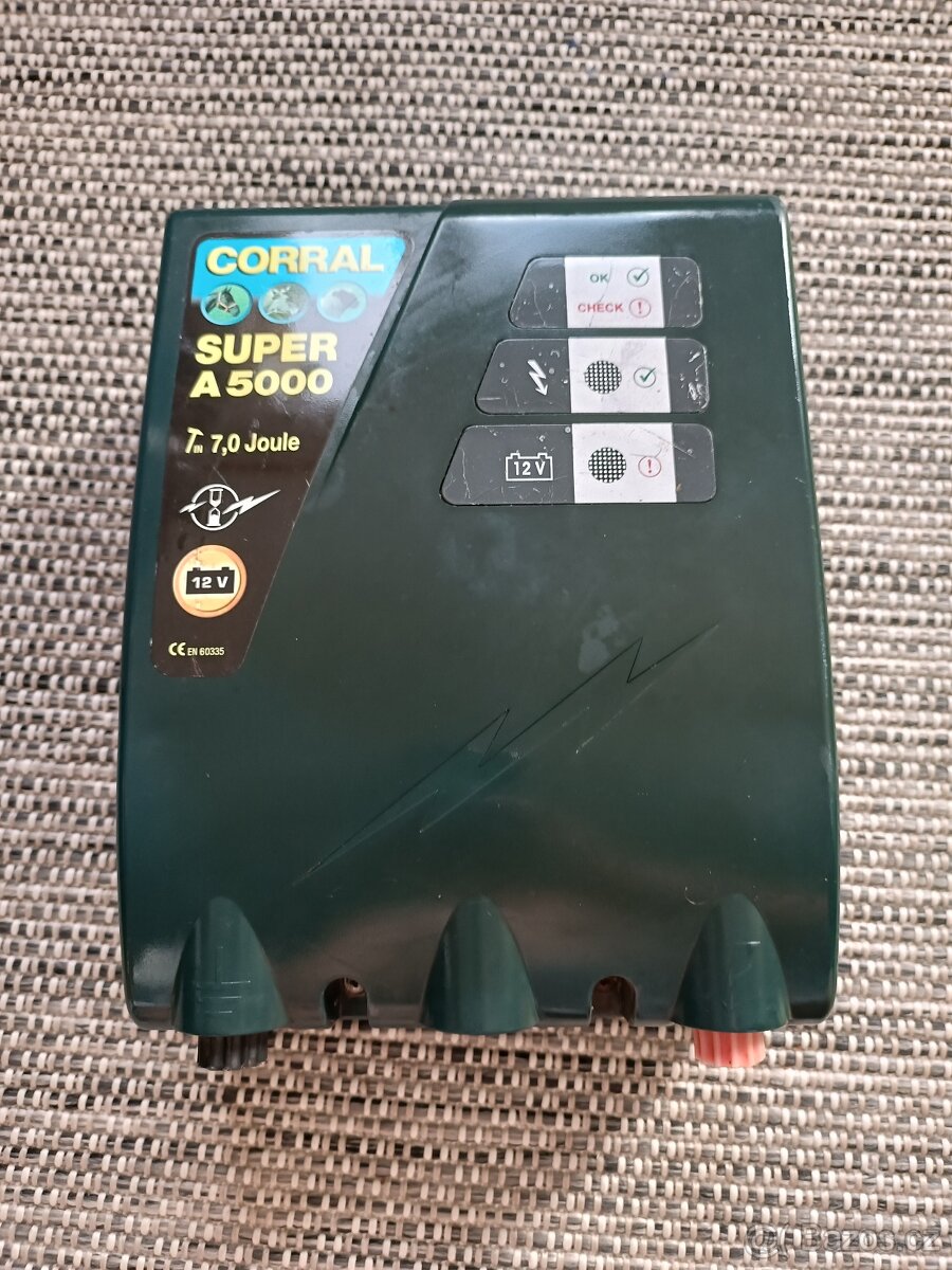 Elektrický ohradník/impulzátor CORRAL Super A5000