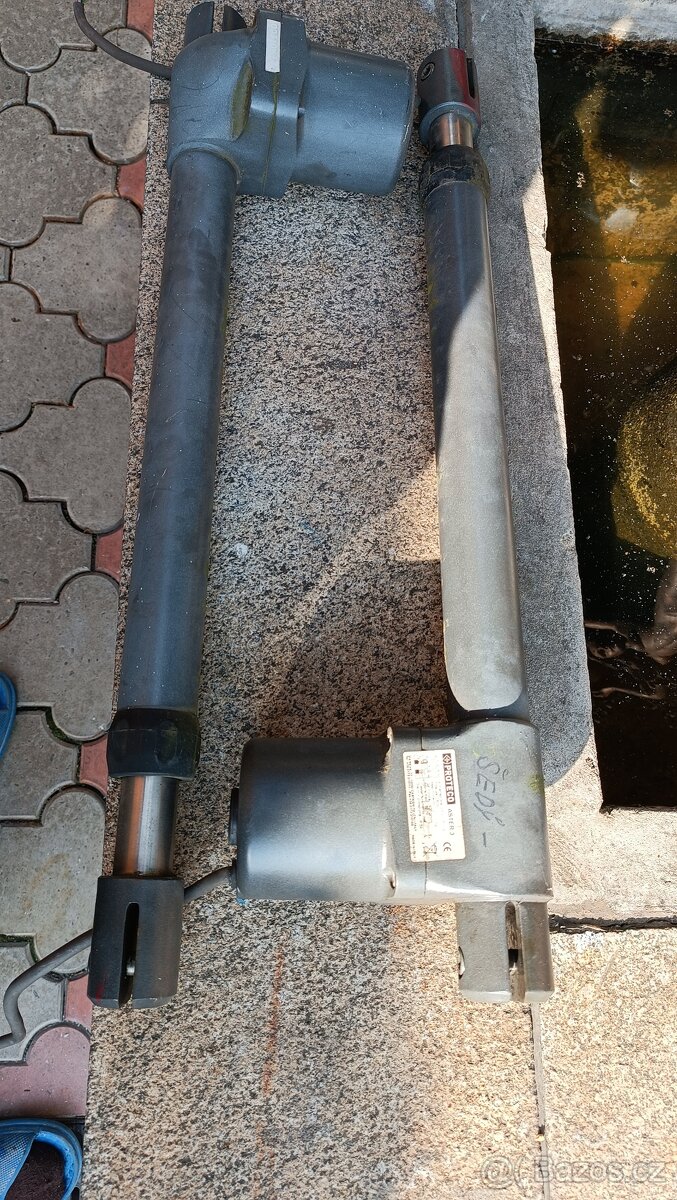 ASTER 5 (L/P) pístové pohony PROTECO