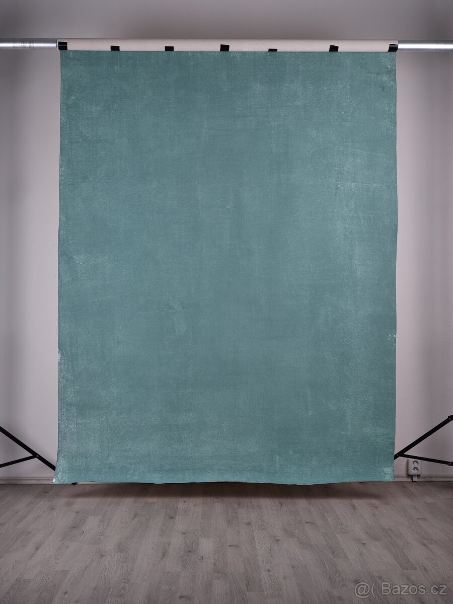 Prodám plátno od Gravity backdrops – Gravity Blue 1,9 x 2,65
