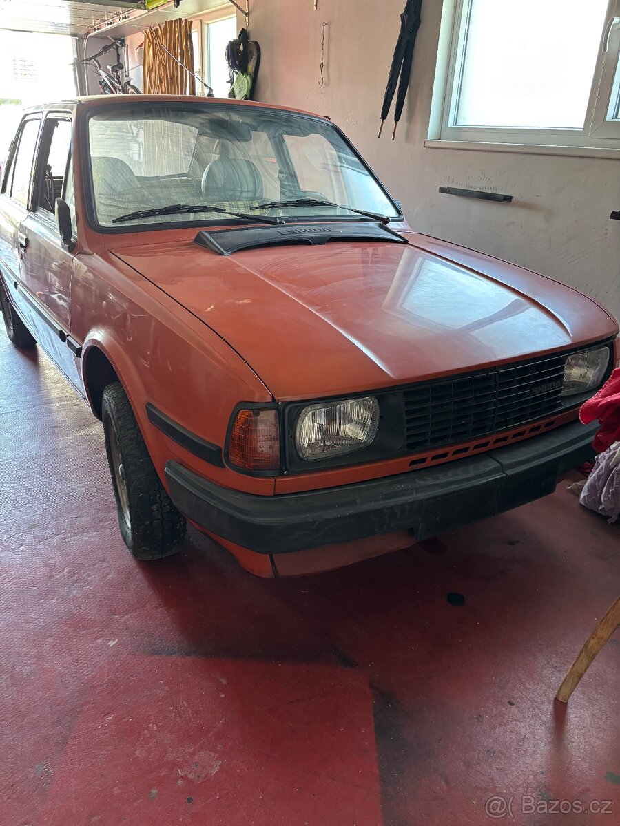 Škoda 120M
