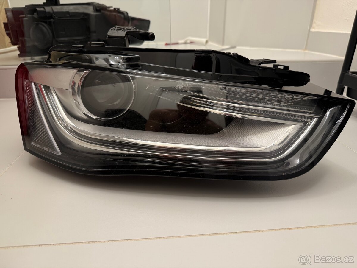 Světlomety Audi A4 B8