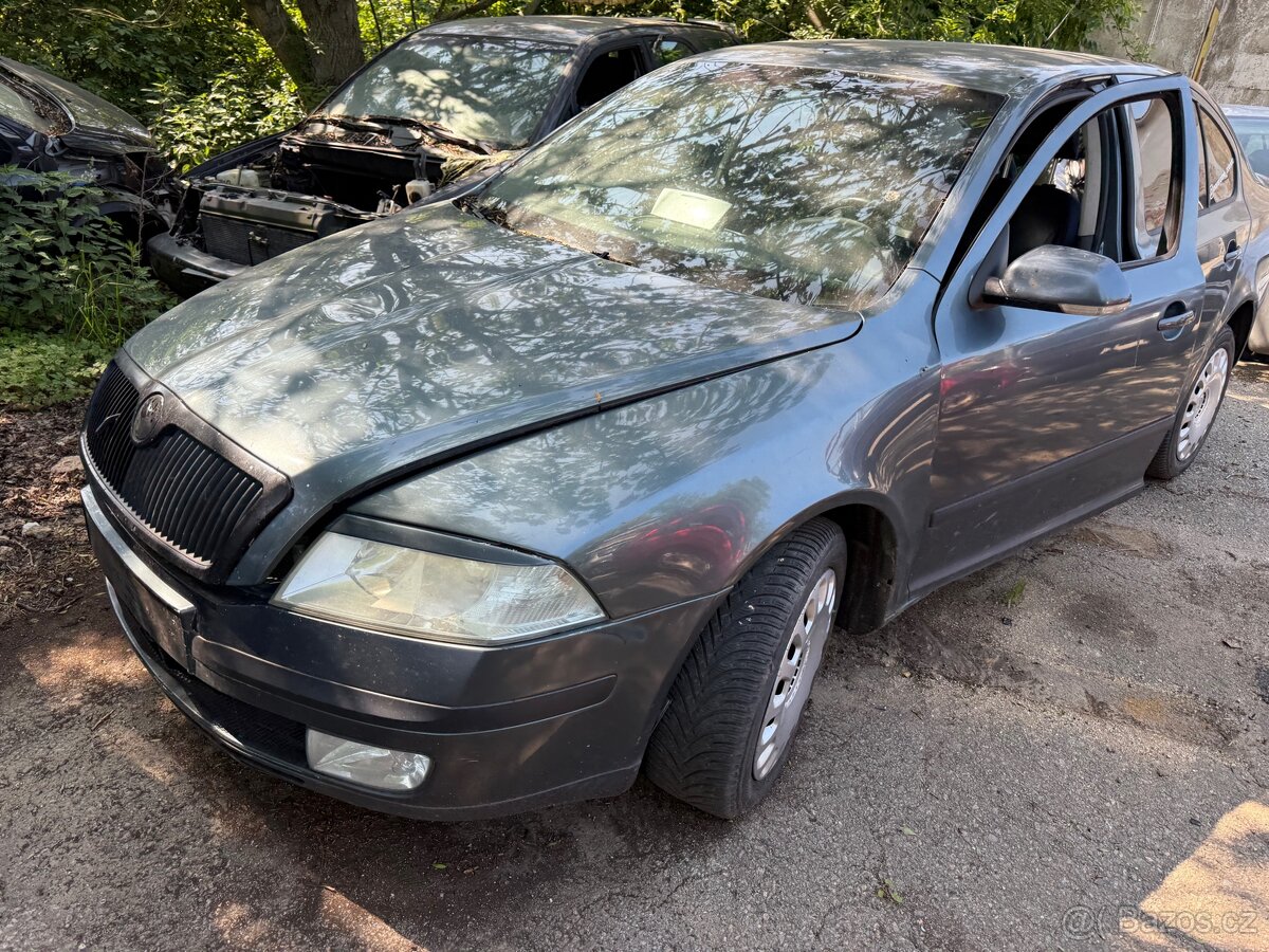 Škoda octavia 2 1.9tdi 77kw náhradní díly z auta