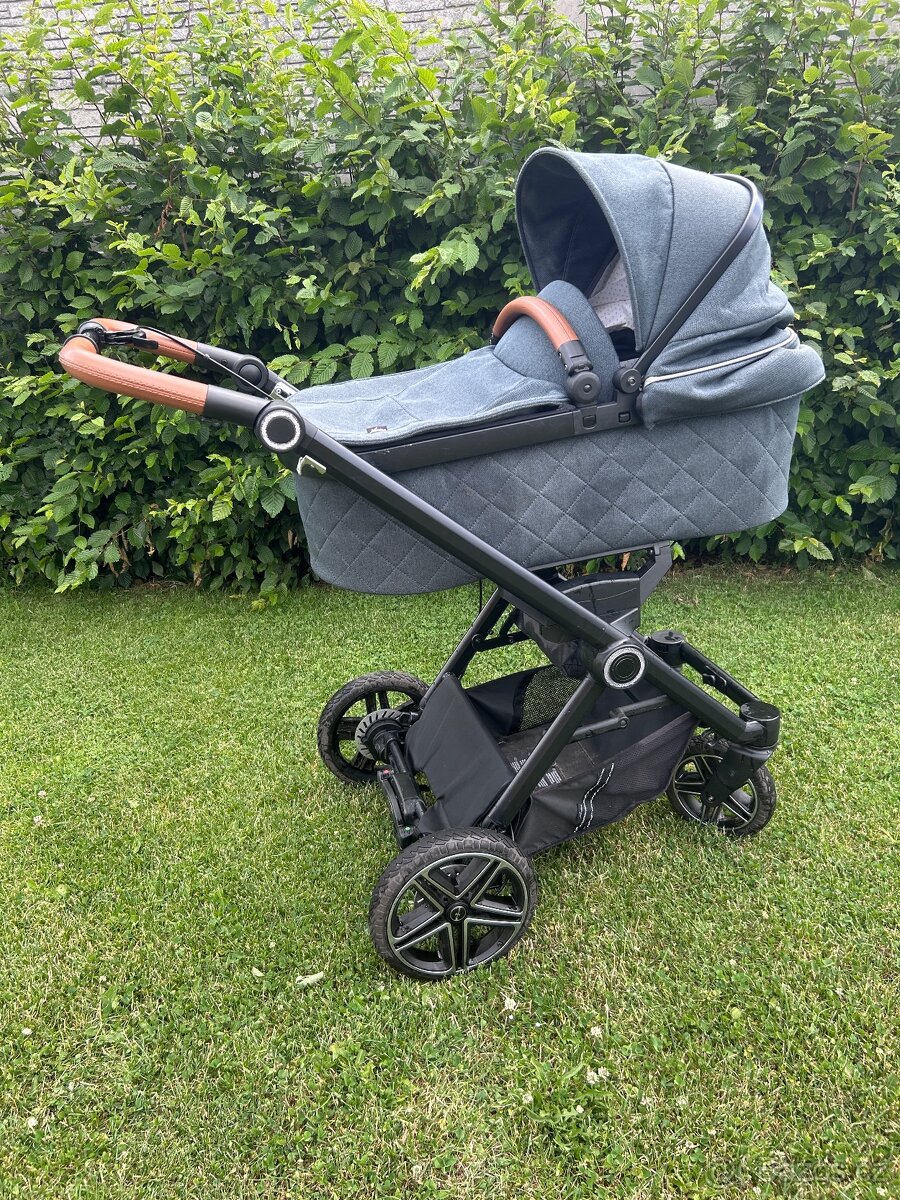 Hartan VIVA GTR 2022