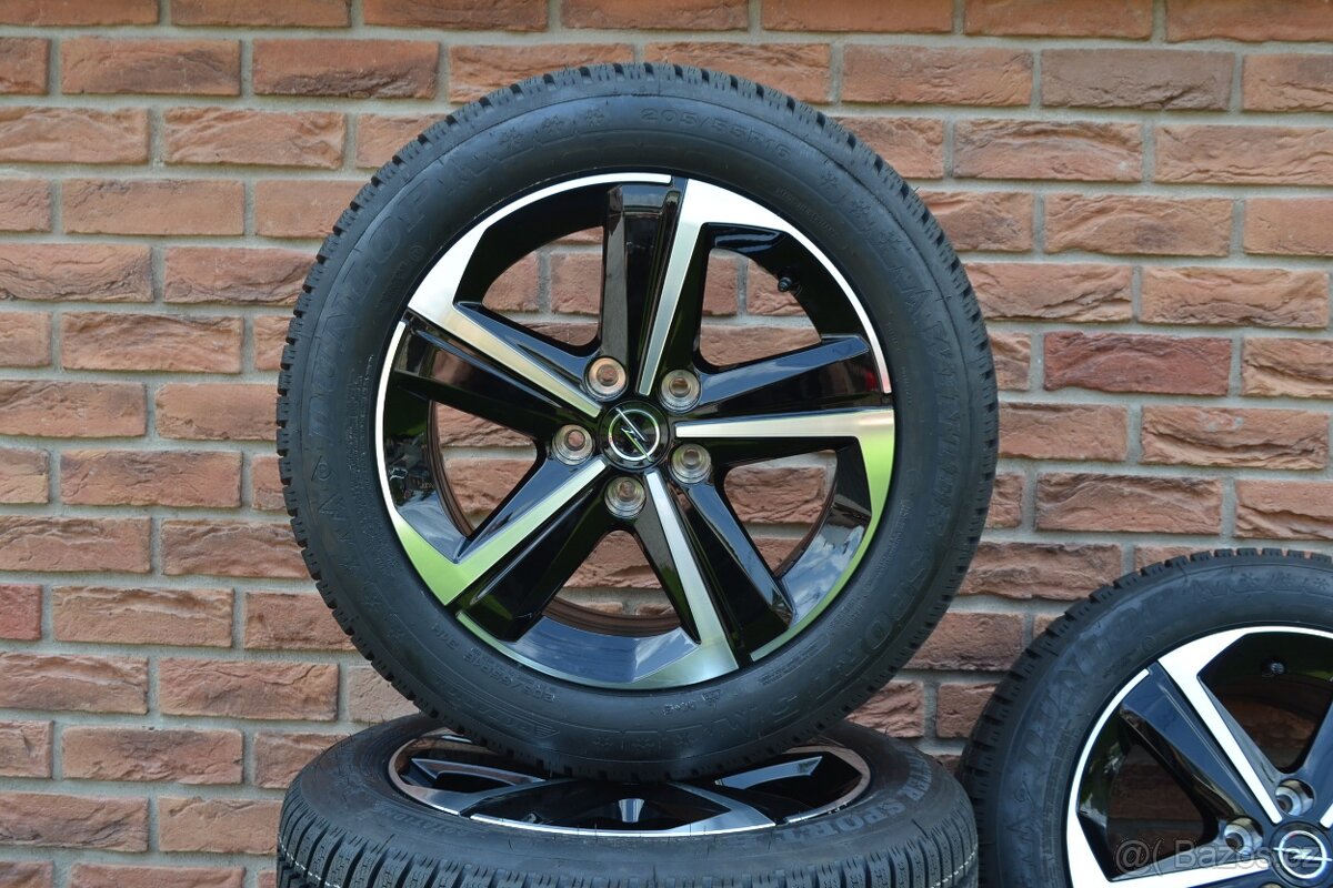 5×108 R16 Zimní sada Peugeot 308 / Opel Astra L + 205/55 R16