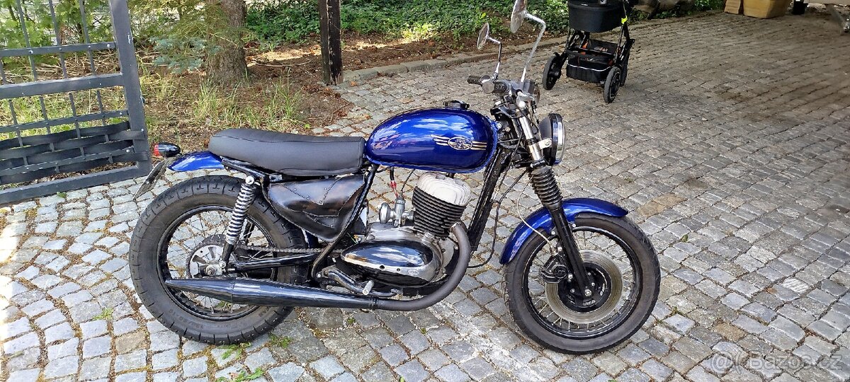 Jawa 250 café racer