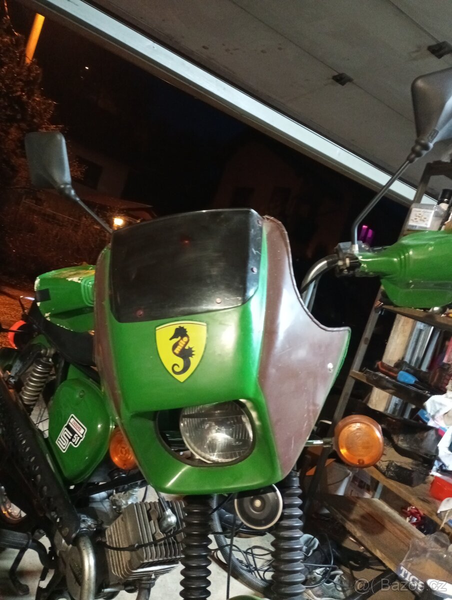 maska simson