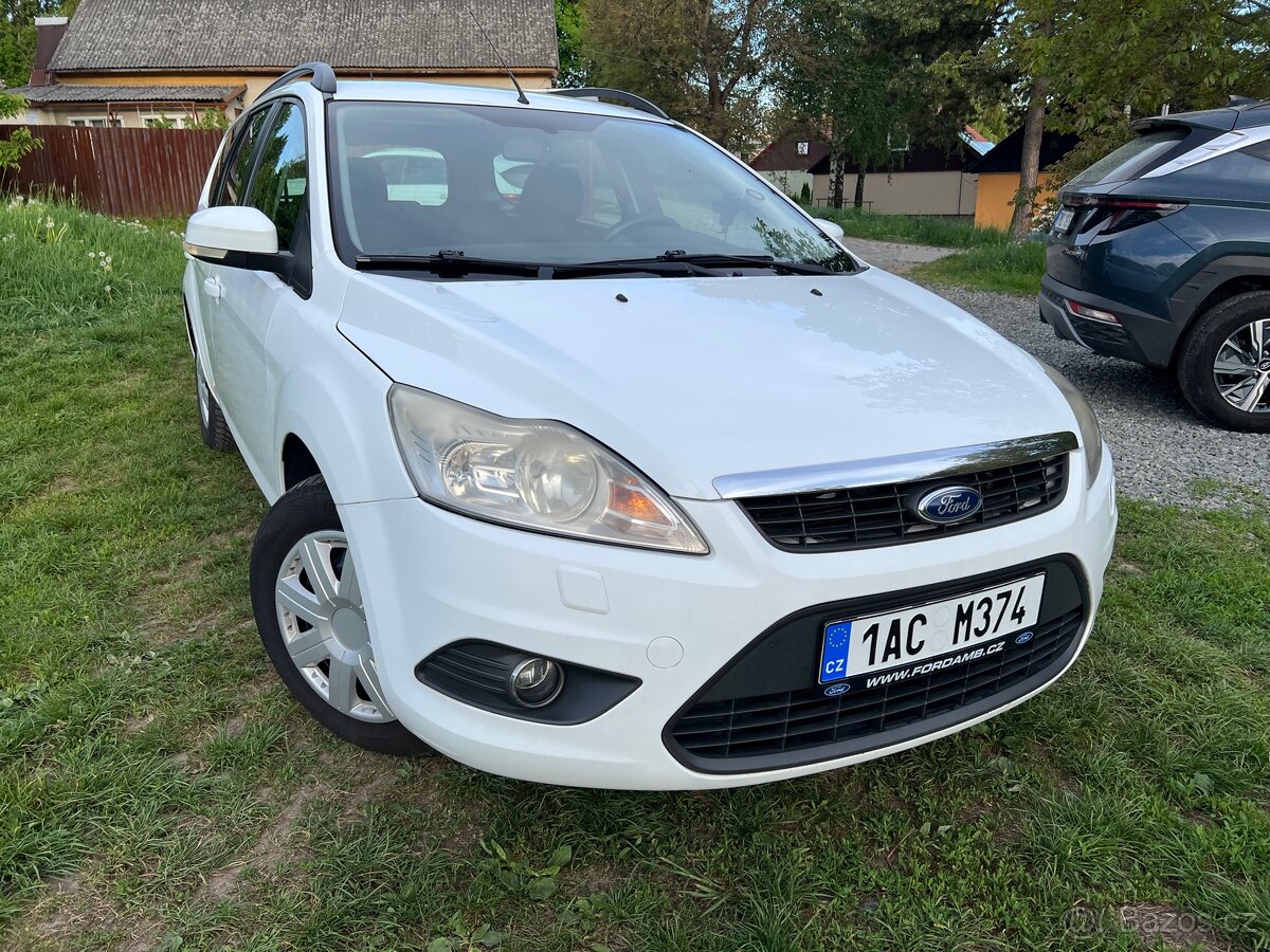 Ford Focus 1.6 benzín