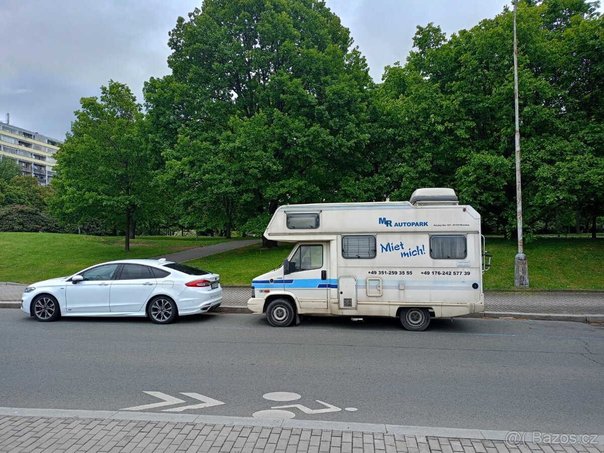 Obytný auto