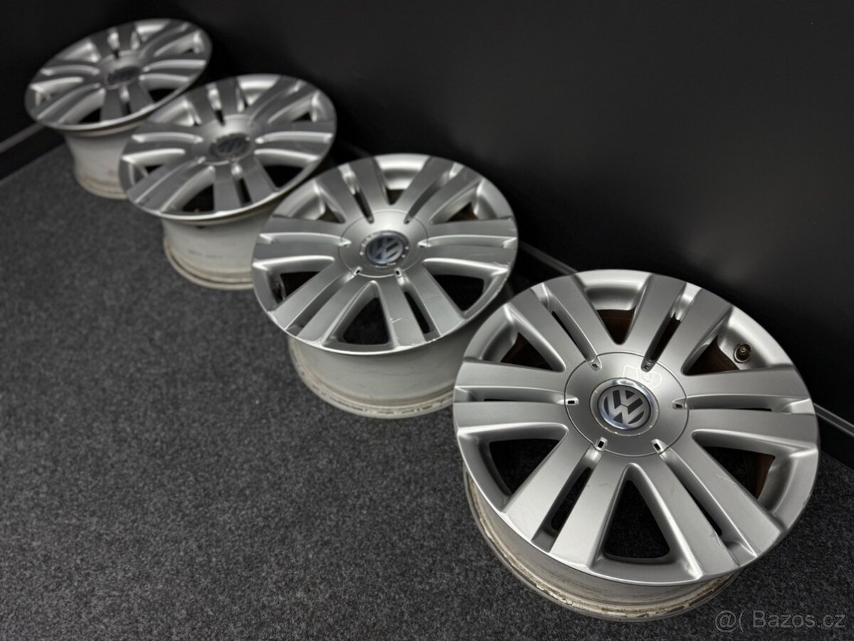 Alu VW 5x112 16” 3C0601025AF