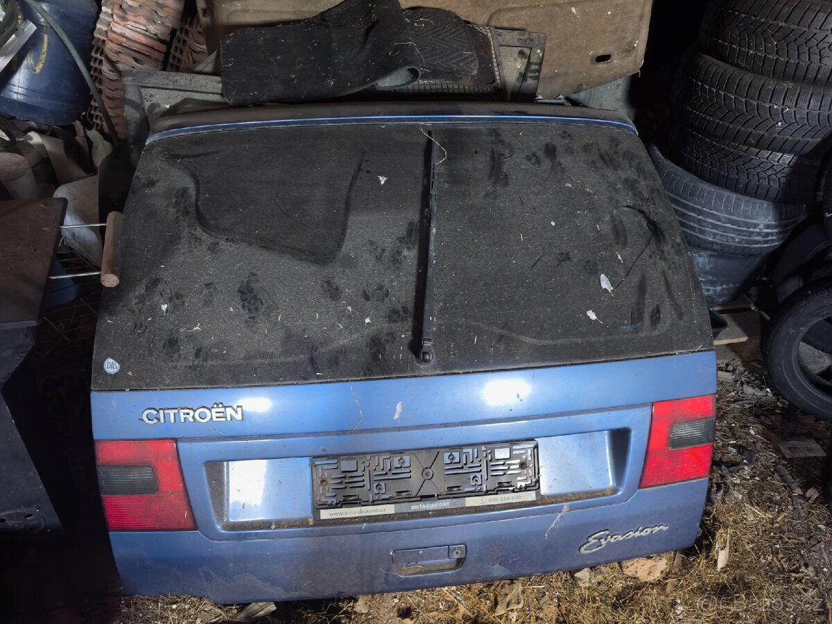 Citroen Evasion víko kufru páté dveře