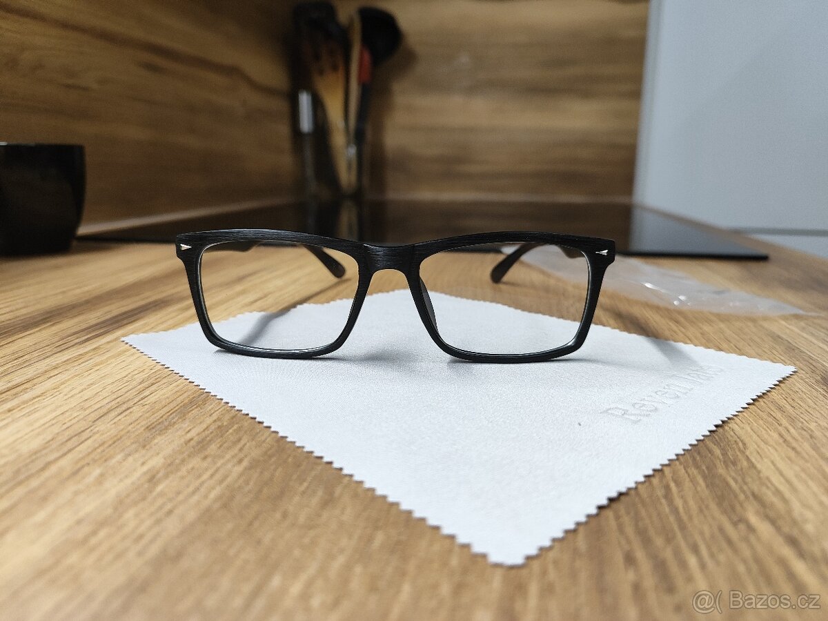Nové brýlové obroučky obruby Reven Jate pro skla na dálku