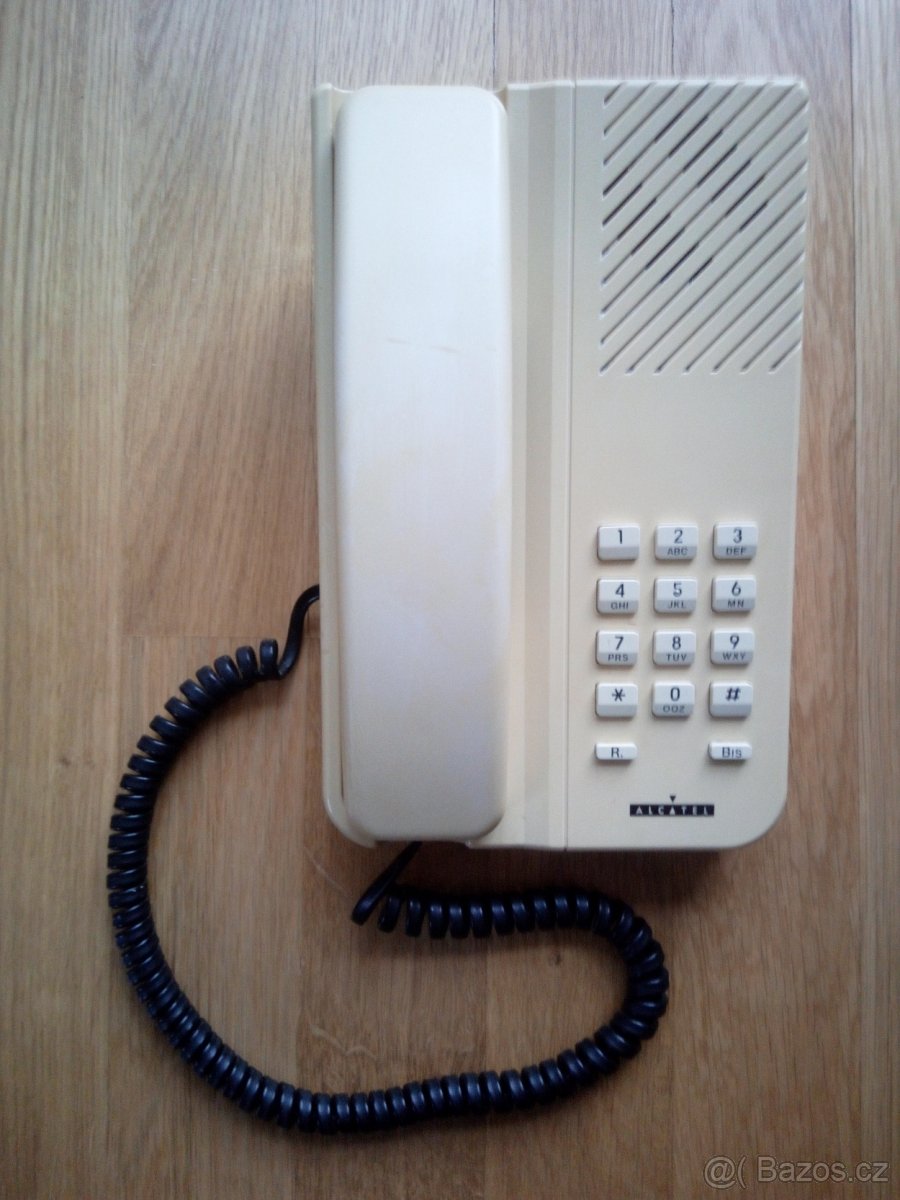Prodám telefon Alcatel.