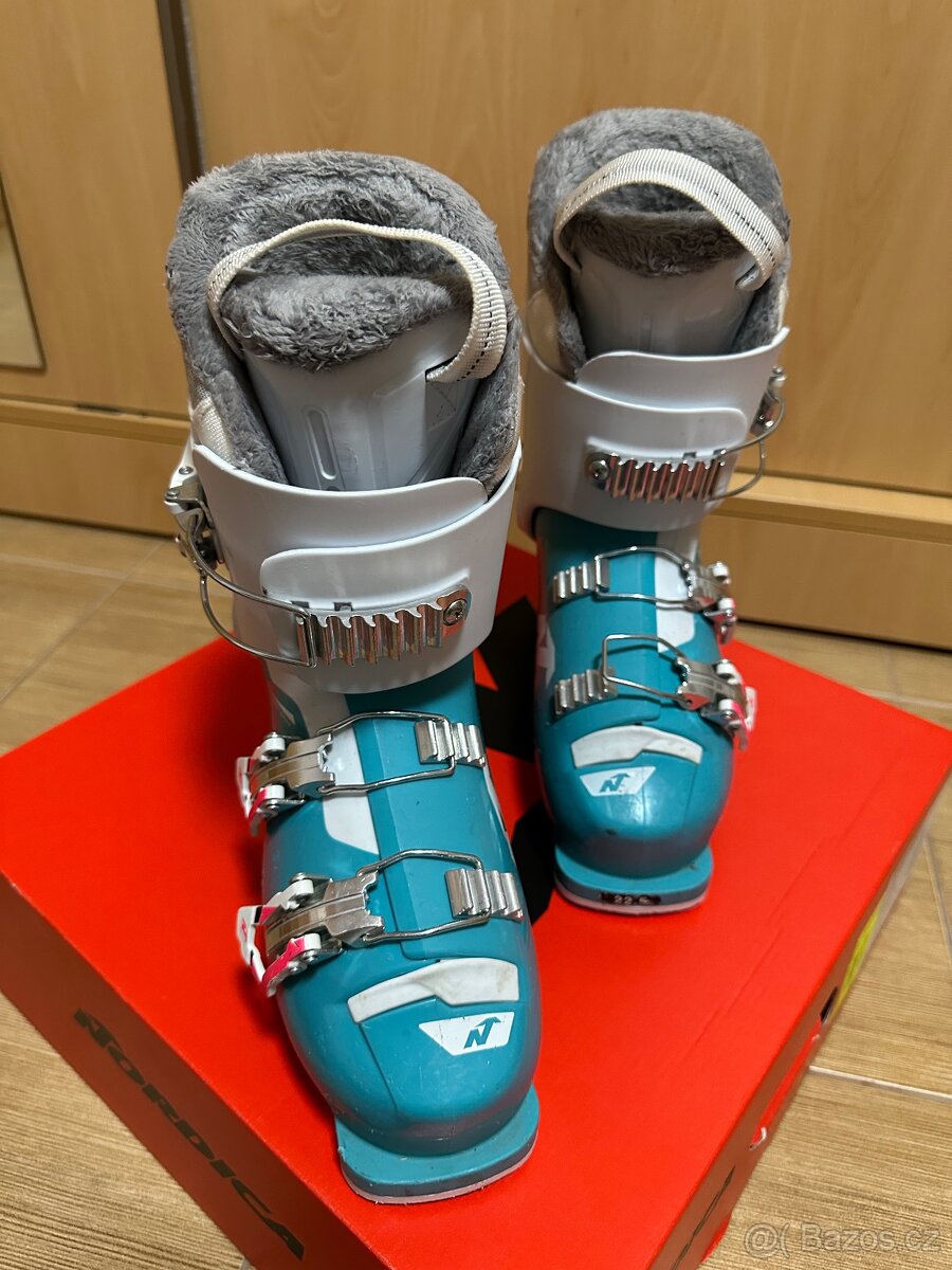 Dětské lyžařské boty 22.5