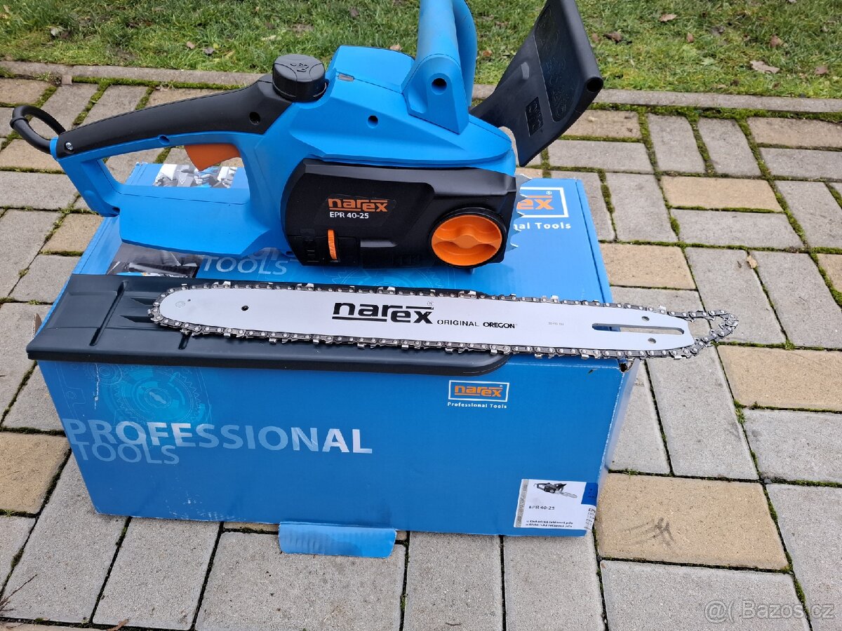 Elektrická pila Narex