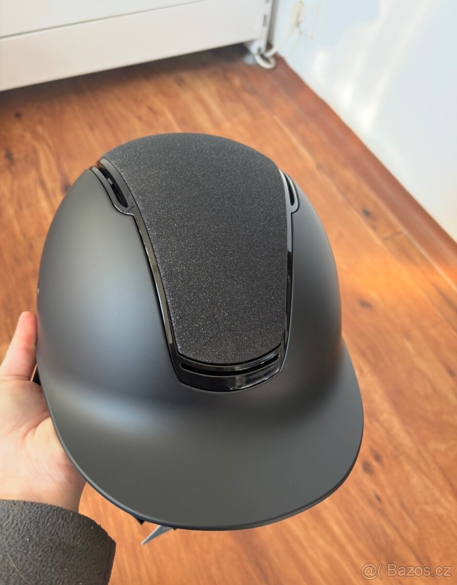 Jezdecká přilba Covalliero