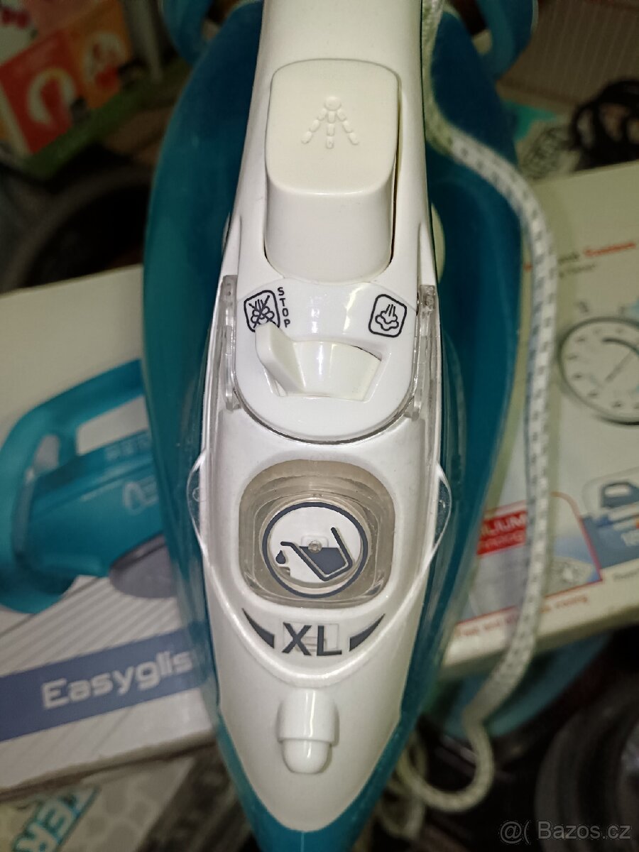 Napařovací žehlička Tefal