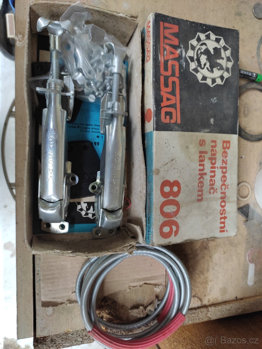 Massag 806 retro vázání