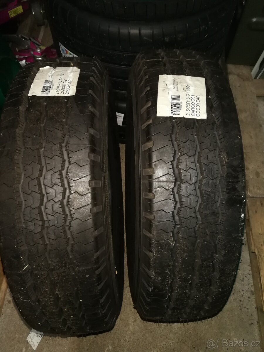 Goodyear letní pneu 215/75/16 C - 2 ks - nové