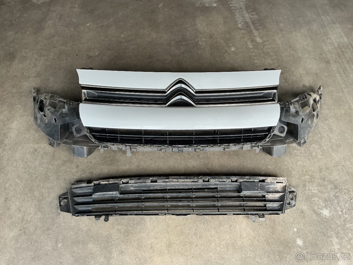 Citroen Berlingo - přední maska. 2015