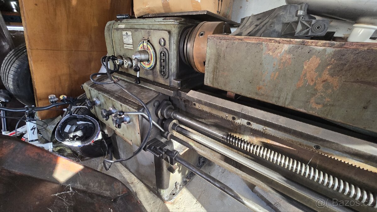 Prodám soustruh C 11 M MACHSTROJ