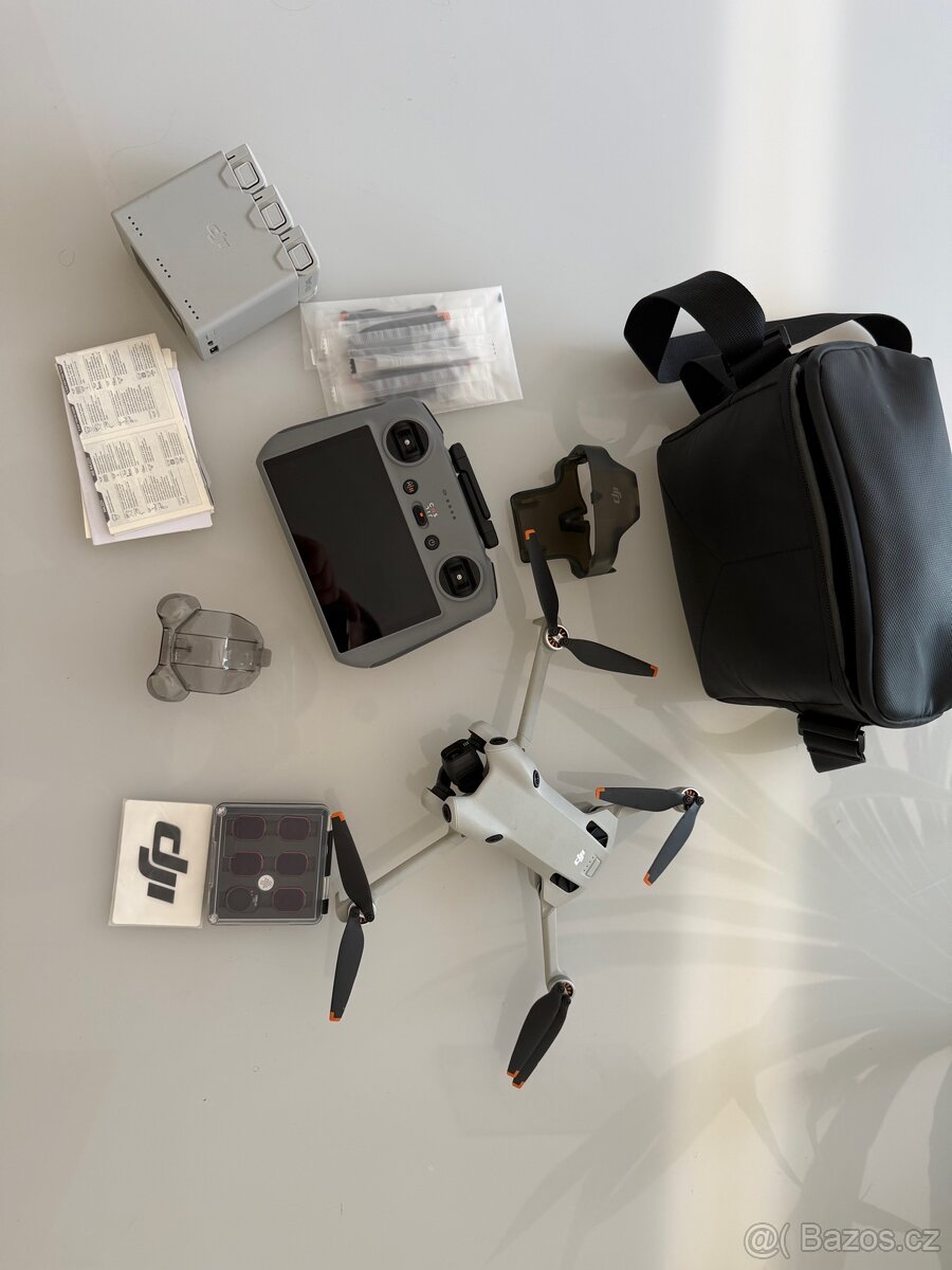 Dron DJI mini 4 pro