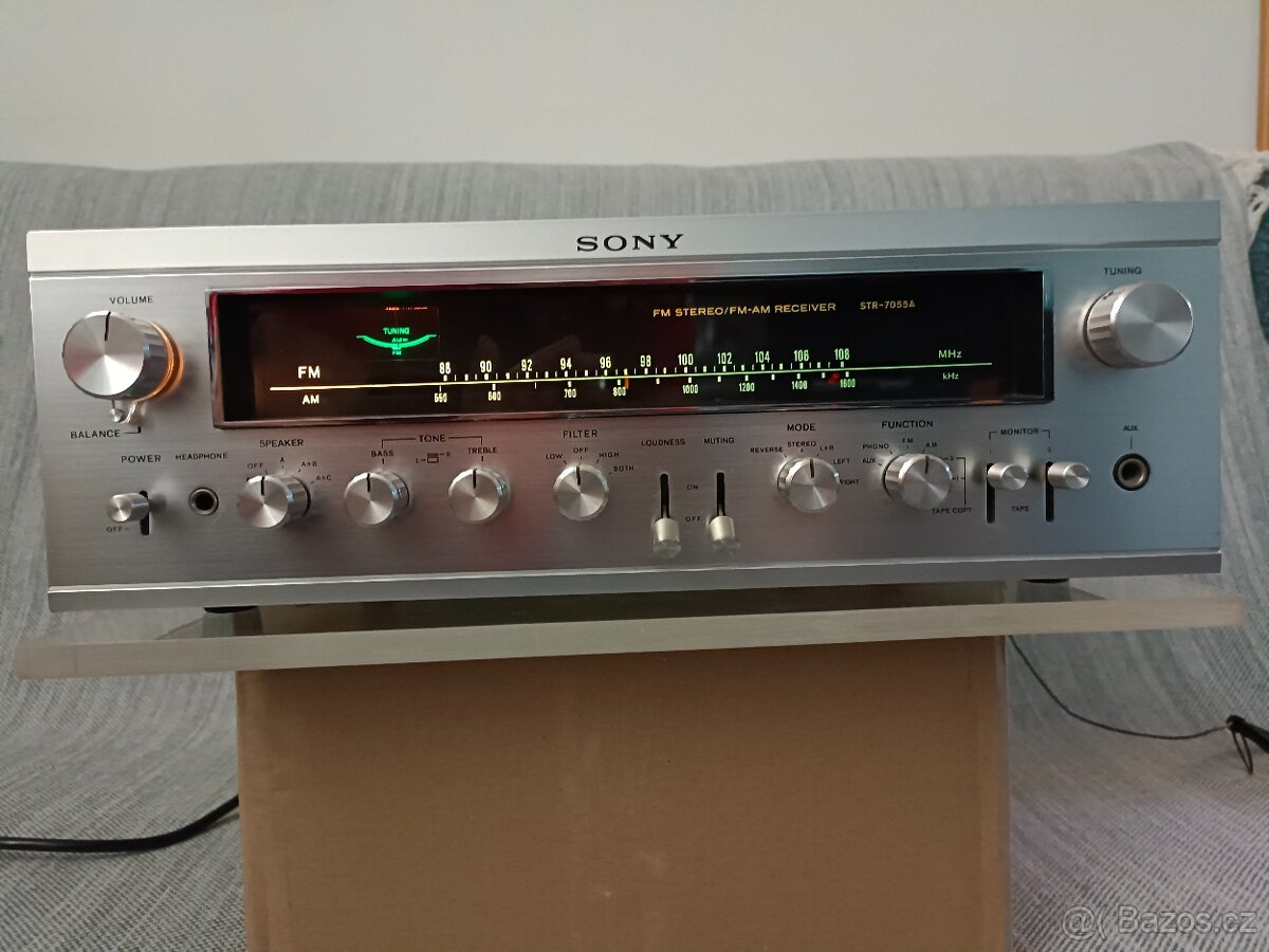 SONY STR-7055A